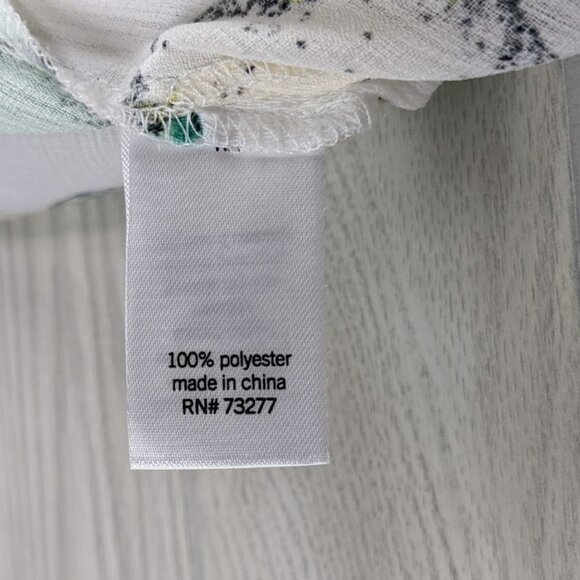 NWT Lemon Print Tie Shoulder Top XXL - Picture 3 of 5